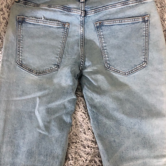Old Navy Slim 24/7 Jeans - Picture 4 of 5